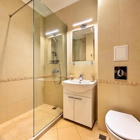Апартамент Cabacum Beachfront Escape W/ Pool
